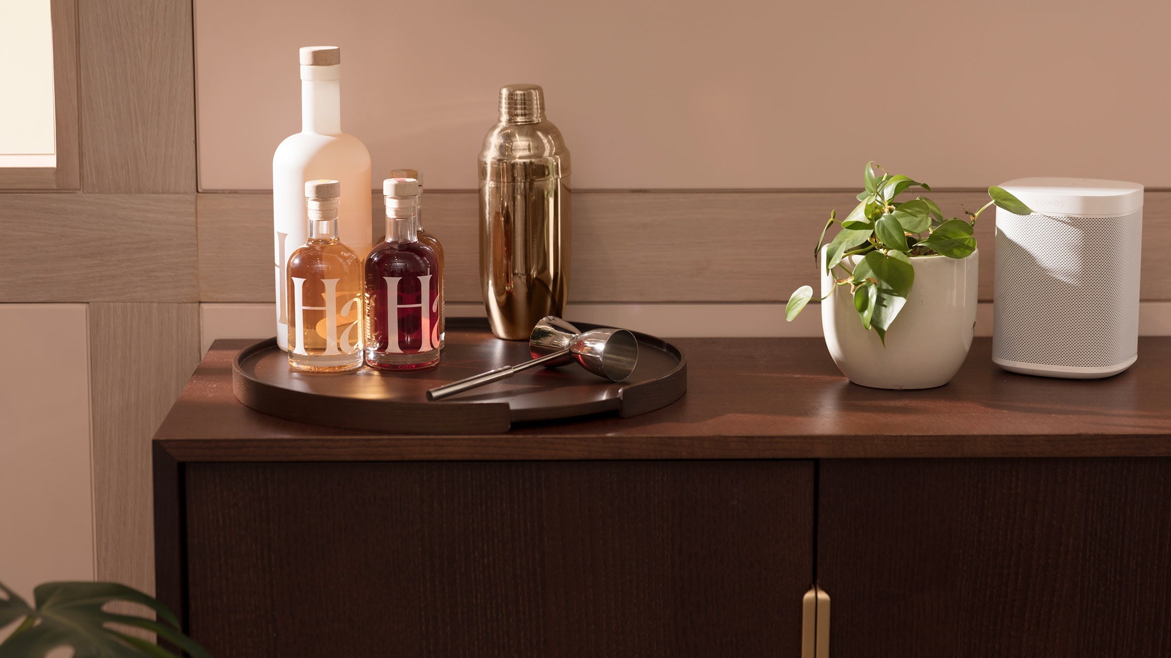 G Furniture Round Wood Tray
