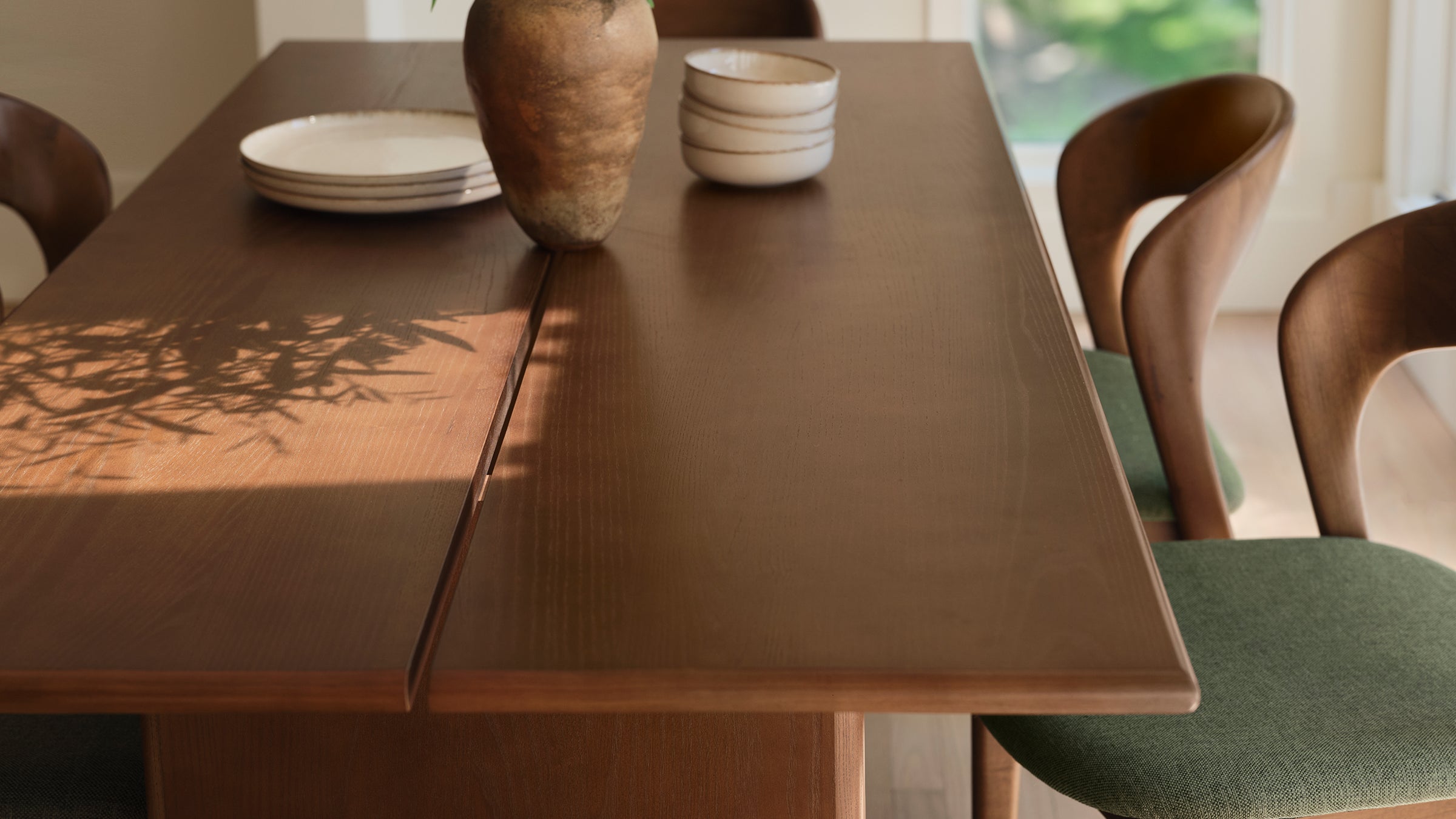 G Furniture Gallery Dining Table – Modern Slab Table for Six