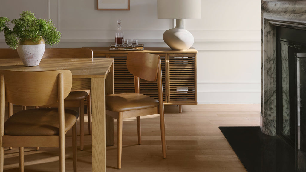 G Furniture Haiku Dining Chairs (Set of 2) – Classic Bistro Style with Ergonomic Wood Back