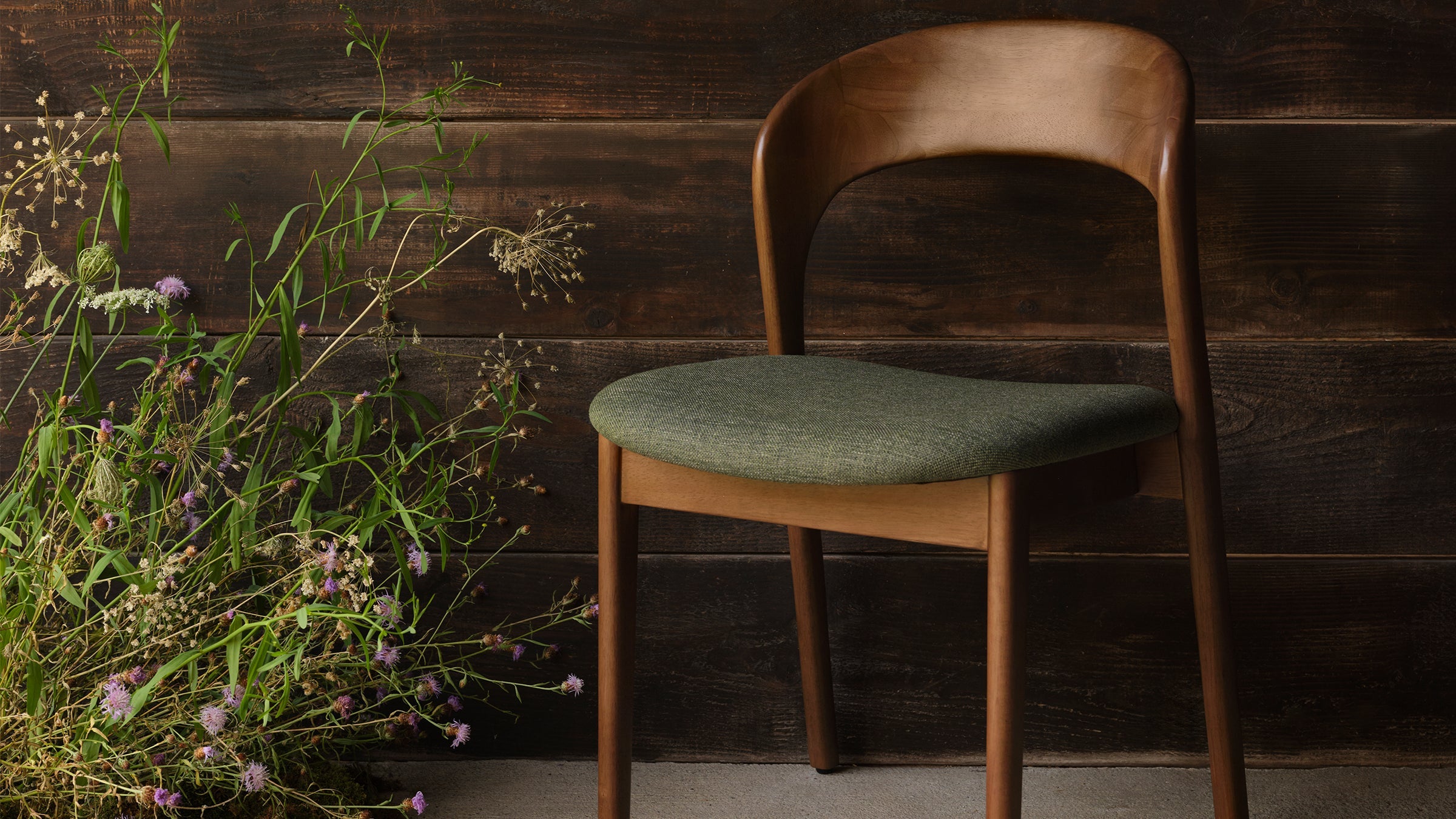 G Furniture Sonnet Dining Chairs (Set of 2) - Upholstered Curved Back Chairs