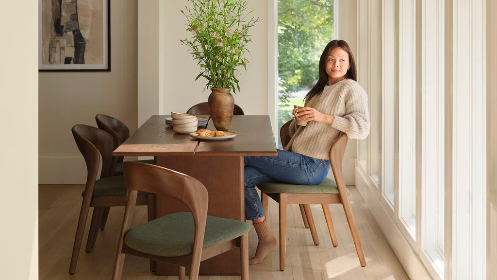 G Furniture Sonnet Dining Chairs (Set of 2) - Upholstered Curved Back Chairs